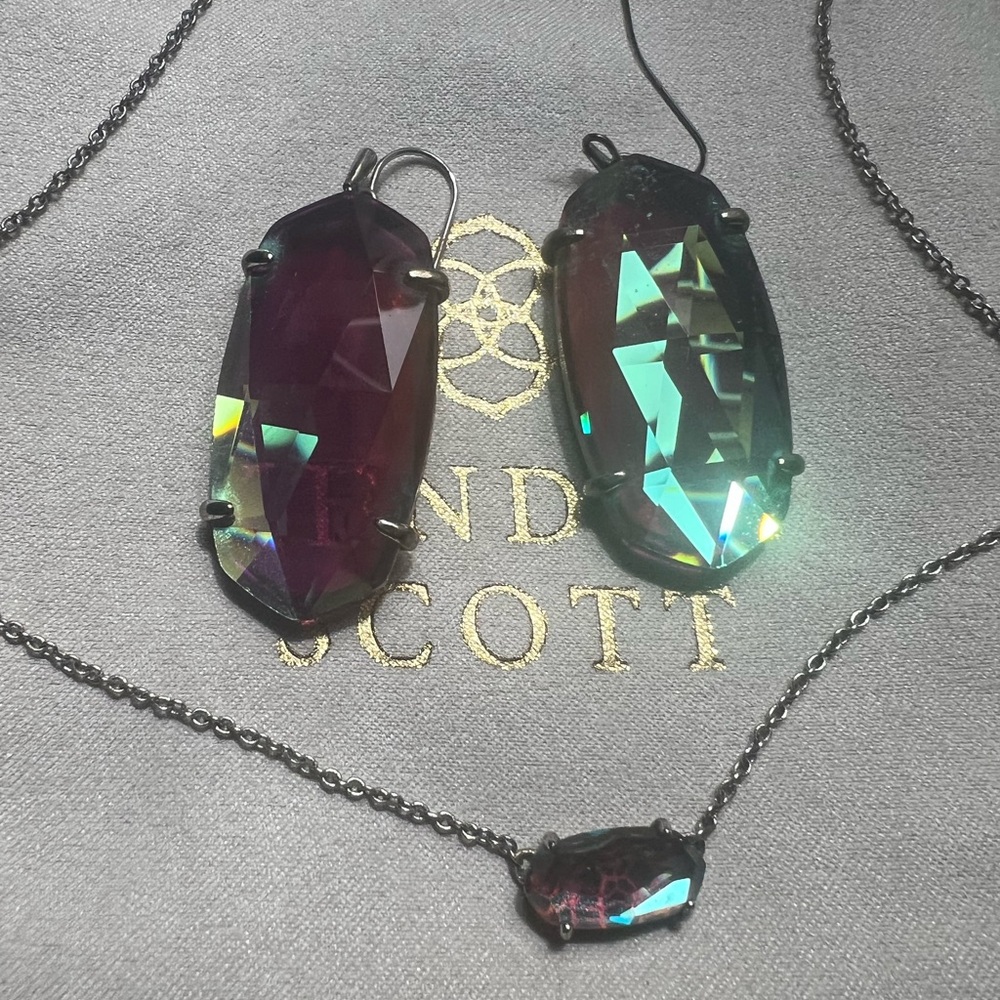 Kendra Scott Dichroic Jewelry Set